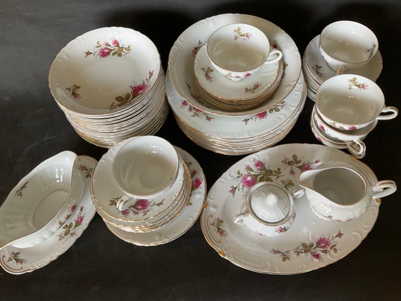 Rose China　食器　12枚セット Vintage Rose China Japan RO6 Maroon Laurel Gold Trim Dinnerware