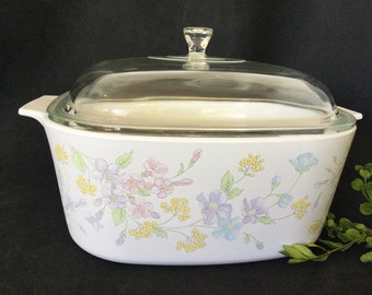 Corning Ware Pastel Bouquet square casseroles with Pyrex lid, sold by the set
