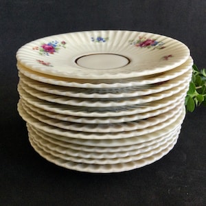 Lenox Pavlova 0-386 beige saucers 14 pieces, and 2 bread and butter plates, made in USA