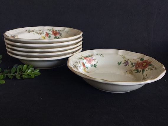 Mikasa Heritage F2010 Capistrano Dinnerware Collection, Japan Made