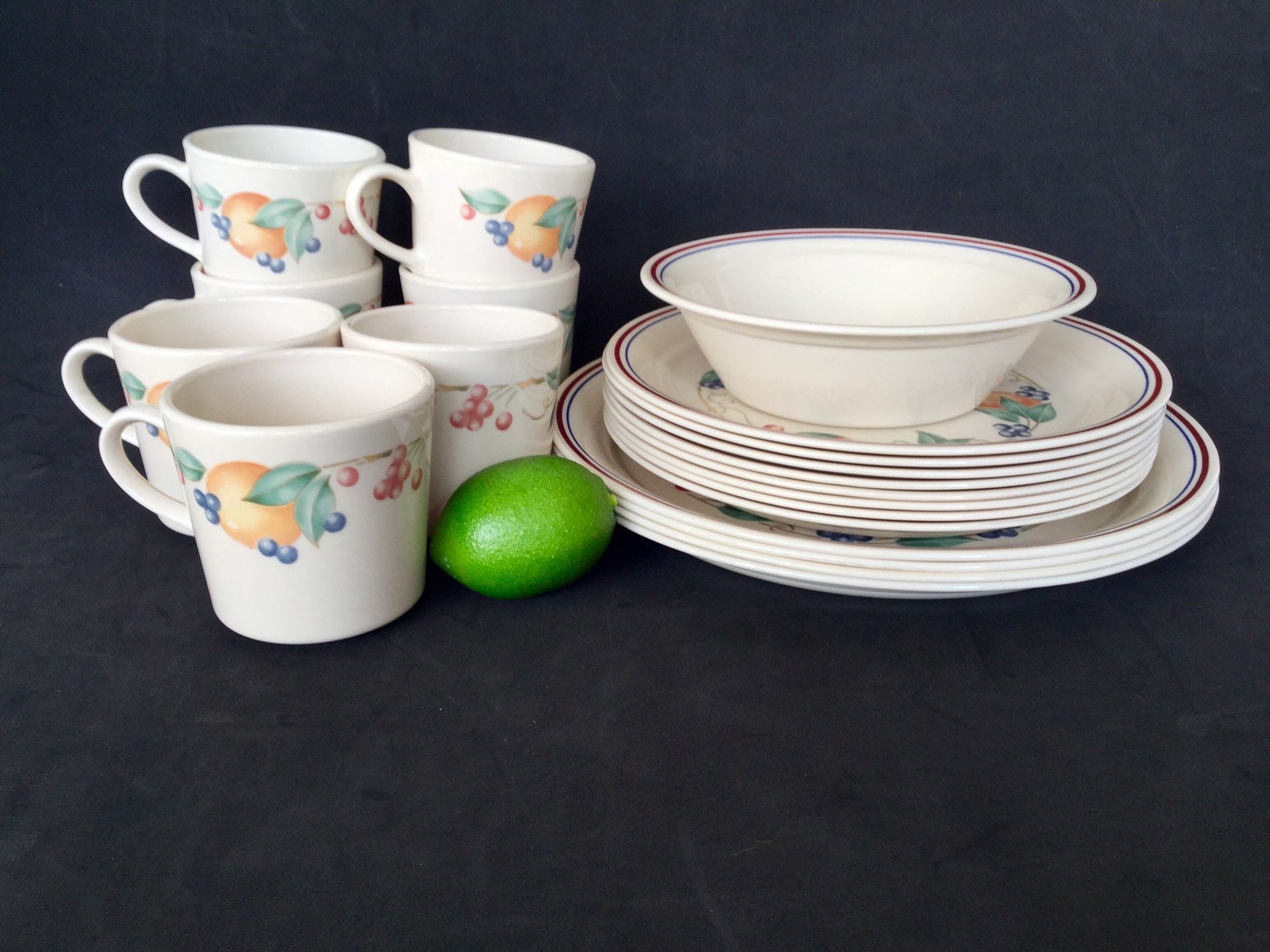 Corelle Abundance Pattern Dinnerware Collection USA Japan Made Sold