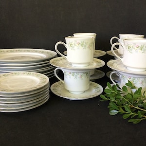 Johann Haviland Forever Spring dinnerware collection, made in Bavaria, Germany, sold by piece or sets