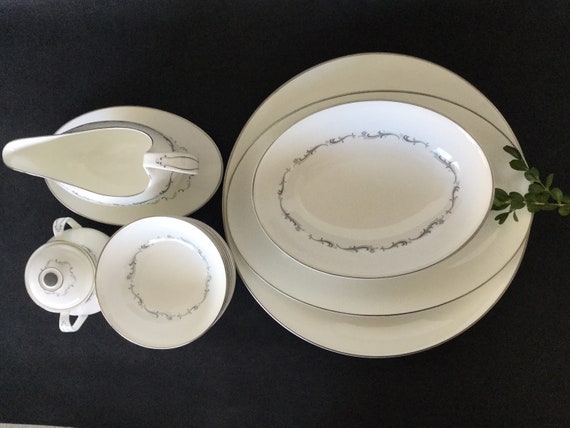 ROYAL DOLTON ☆CORONET☆vintage食器セット