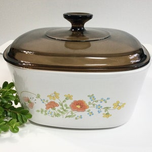 Corning ware Wildflower A-3-B Square casserole, with Amber Glass Pyrex Lid, USA made