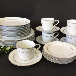 Noritake China Kendal 6903 Japan Made Dinnerware China Collection 27 pieces