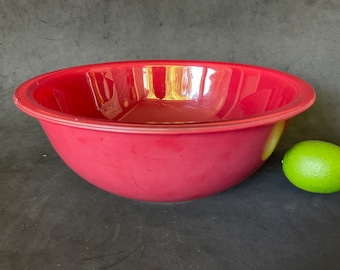 Pyrex 325 Red Mixing bowl with clear base, 2.5L, made in USA