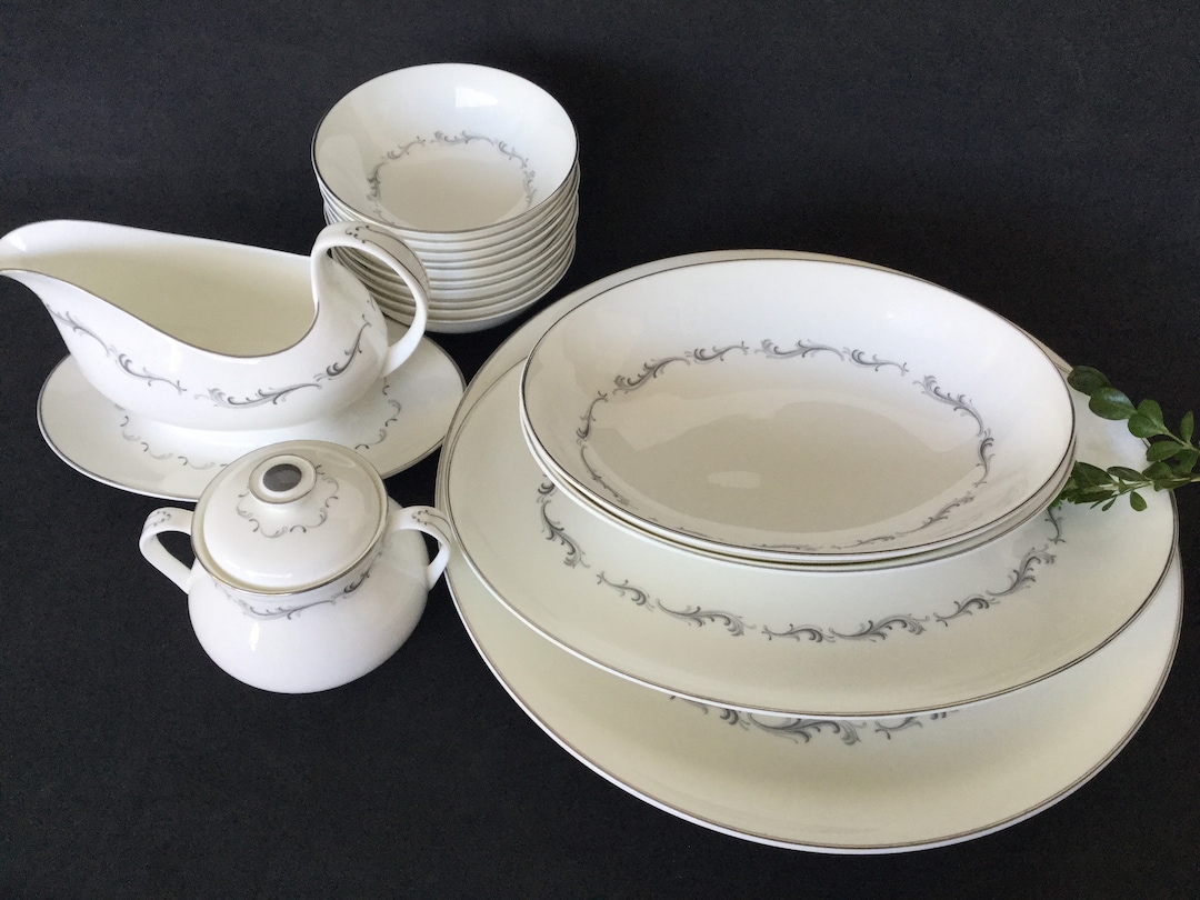 ROYAL DOLTON ☆CORONET☆vintage食器セット