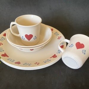 コーニング　ディナープレート Corelle Hometown ディナー プレート。米国製ヴィンテージ