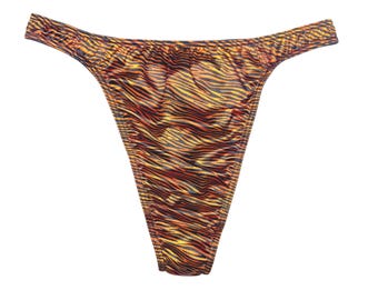 Second Skin Satin String-Tanga mit Tiger-Print