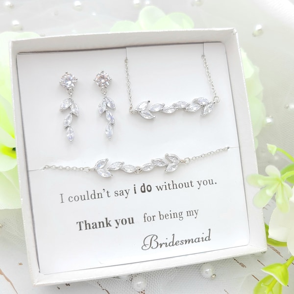 Mini Leaf  Necklace and Bracelet, Earring. Silver Leaf Chain Bracelet & Necklace , Earring.  MIni Leaf Chain Bracelet. Silver Leaf Earring.