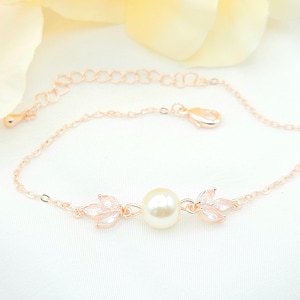 8MM Pearl with Cubic Zirconia Leaf Bracelet. ROSE GOLD, SILVER, Gold Pearl Bracelet. Bridesmaid Bracelet. Bridal Bracelet.Wedding jewelry.