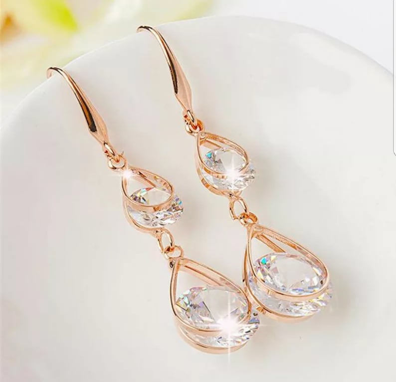 Double Tearl Drop Earring.Rose Gold Necklace and Earring Set. Clear Tearl Drop Necklace Rose Gold Clear Necklace and Earring Set