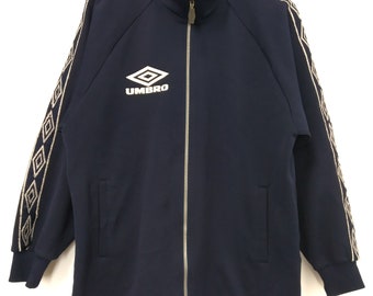 Soldes !! Sweat-shirt Umbro petit logo vintage des années 80, fermeture éclair intégrale, bande latérale Umbro vintage noir bleu