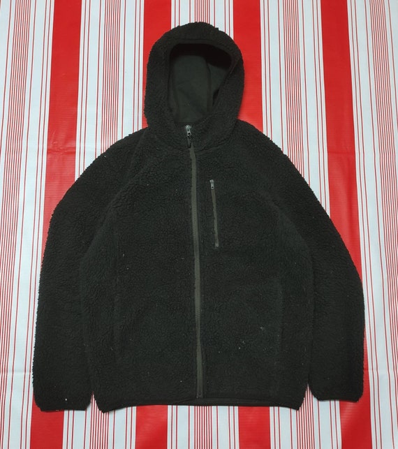 Shop looks for「Fleece Full-Zip Long-Sleeve Hoodie」