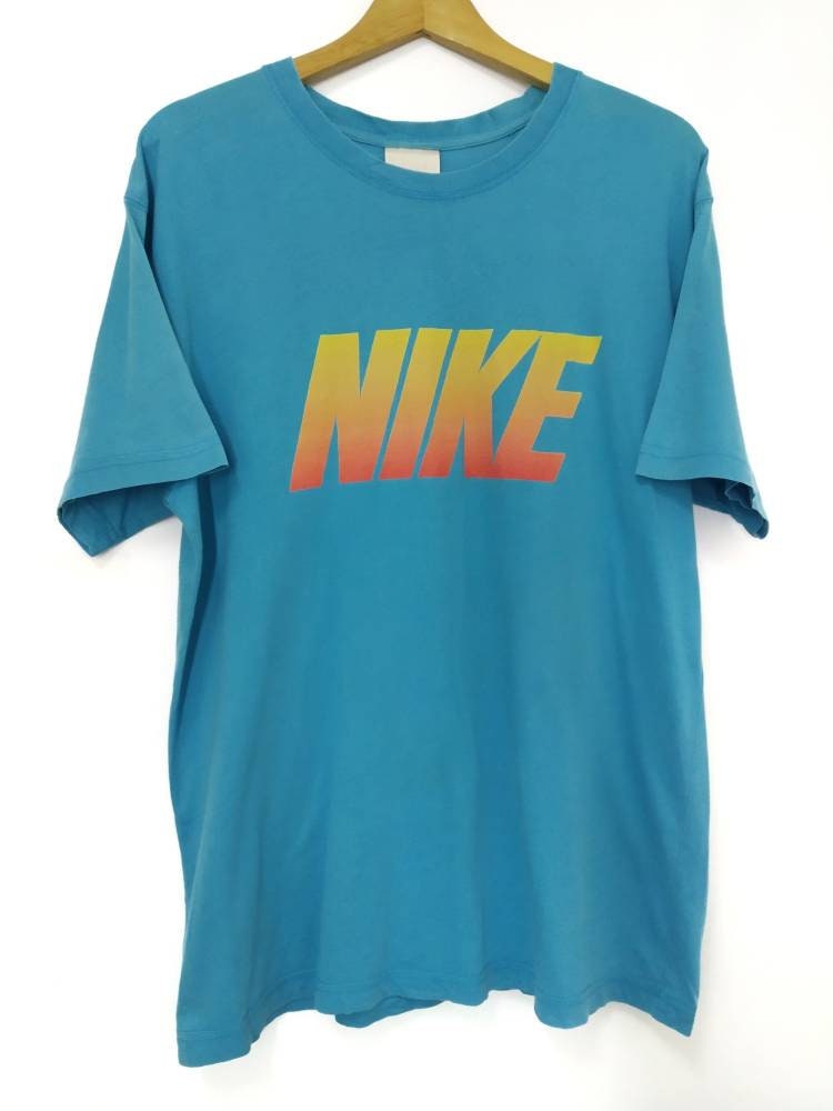 nike t shirt streetwear