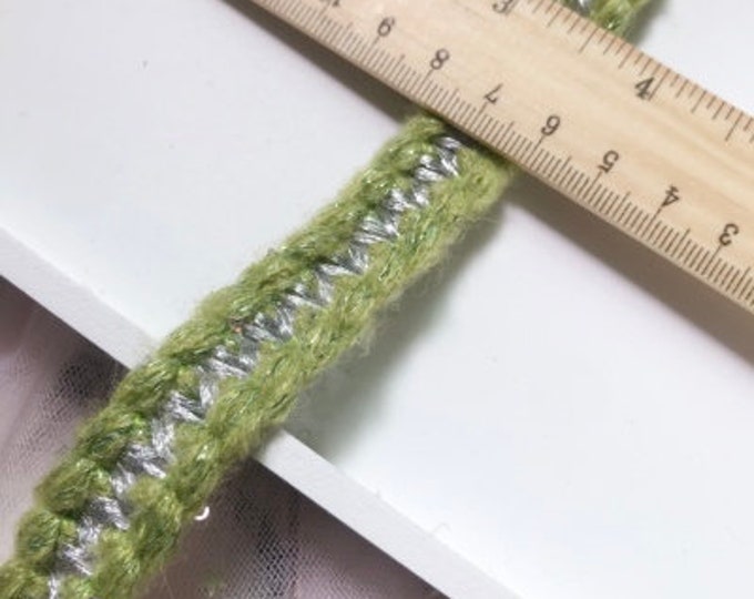 Decorative Lace Trim, Costume Design, Sewing Embellishment, Sold by 1 Yard