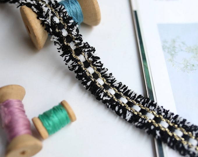 Black and White Fringe Lace Trim, Costume Design Embellishment, Sold by 1 Yard
