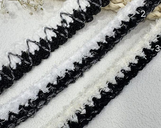 Black & White Costume Lace Trim - Sewing Embellishment, Bridal, Crafts (Sold by 1 Yard)