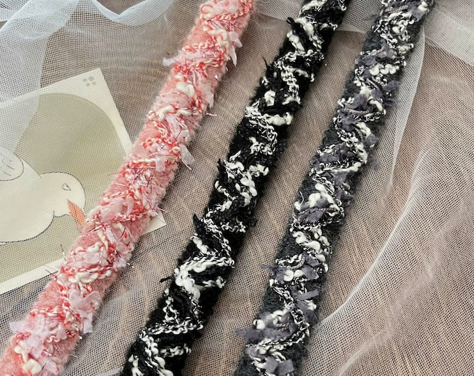 Textured Lace Trim, Costume Design Embellishment, Sold by 1 Yard