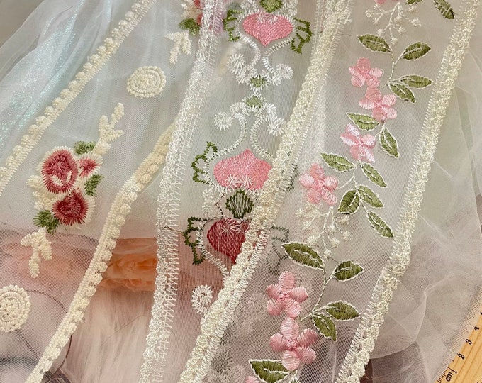 Floral Embroidery Lace Trim, Costume Design, Bridal Trim (1 Yard)