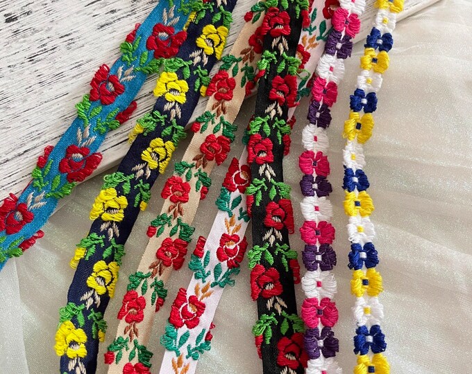 Floral Embroidery Lace Trim, Costume Design, Sewing Bridal Trim (Sold by 1 Yard)