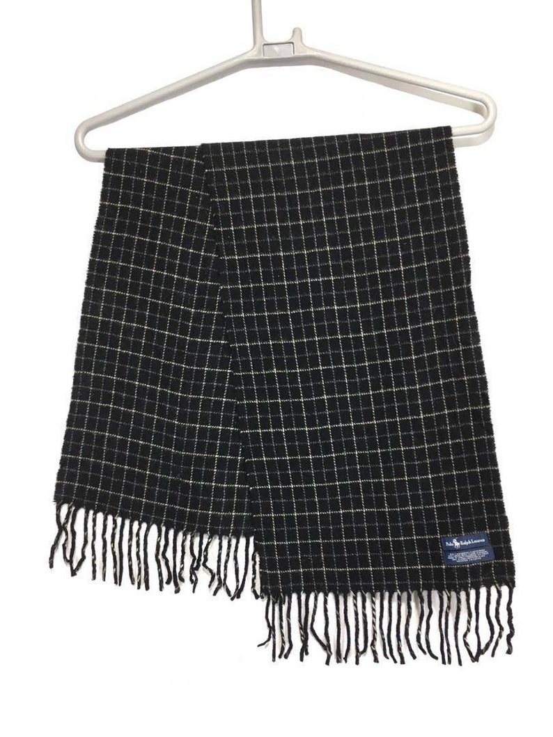 polo label scarf
