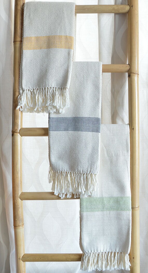 plain white bath towels