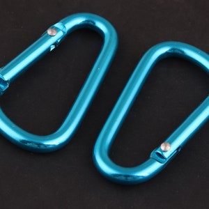 Blue Carabiner Clip Push gate clip Carabiner Camp Snap hook Carabiner keychain carabiner hook clasp spring D ring Oval Screw Lock Key Chain