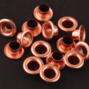 Eyelet Kit, Grommet Kit Copper Metal Vibrant Color 8mm 500 Sets for DIY  (Red)