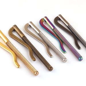 6 Stück Regenbogen Feder Metall Geldscheinklammer für Brieftasche machen Brieftasche Hardware liefert Frühling Geldscheinklammern Lange Geldbörse Hardware Geldscheinklammern für Männer