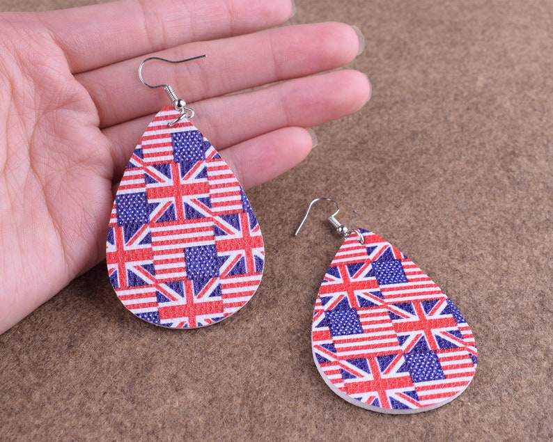 Leather dangle Earring,Fashion earring Cutout Teardrop EarringsTeardrop Shapes earrings,Faux leather statement earring supplies