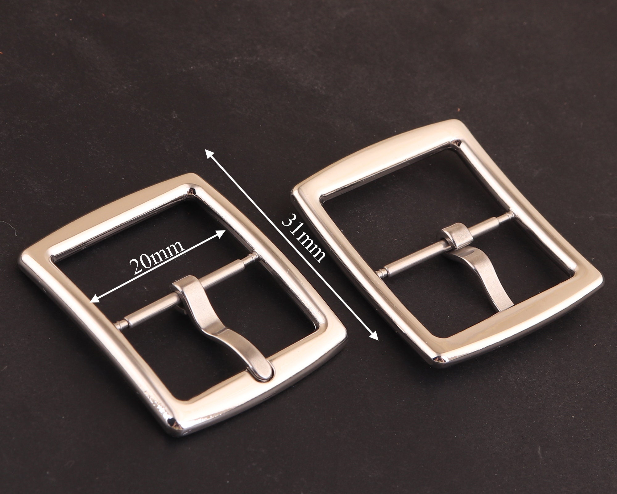 BRIEFING SQUARE BUCKLE MESH BELTグレー SQUARE BUCKLE MESH BELT（スクウェアバックルメッシュベルト