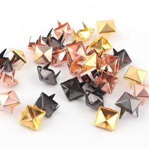 10mm kleurrijke vierkante metalen piramide studs Spot Nailheads voor kleding schoenen tassen portemonnees Leathercraft decoratie schoenen doek Punk accessoires