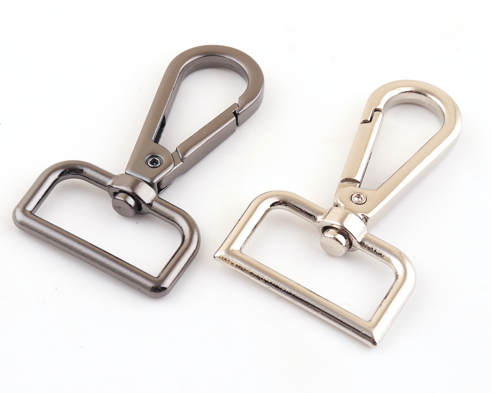 ミュージシャン BAND-MAID L CARABINER MATTE SILVER Silver and Gunmetal Metal Swivel Snap Hook,1 