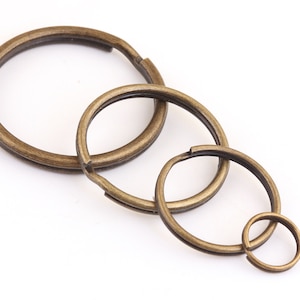 Bronze Keychain Split Rings,Round Flat Split Key Ring Hang Chain Hook DIY Craft Key Fob Hardware Accessories Keyring Hook Loop Leather Craft