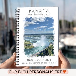 Könnte beinhalten: Ein weißes Spiral-Notizbuch mit dem Text "KANADA Mein Reisetagebuch" und einem Foto der Niagarafälle. Die Daten "18.02. - 27.02.2024" und der Text "Von den Niagarafällen bis Montreal" sind unter dem Foto gedruckt.