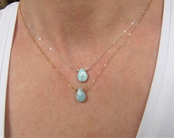 Larimar druppelketting verkrijgbaar in sterling zilver of 14K goud gevuld, geboortesteen maart.