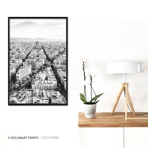 Barcelonas silhuetttryck, svartvitt fotografi av Sagrada Familia (digital nedladdning) bild 4