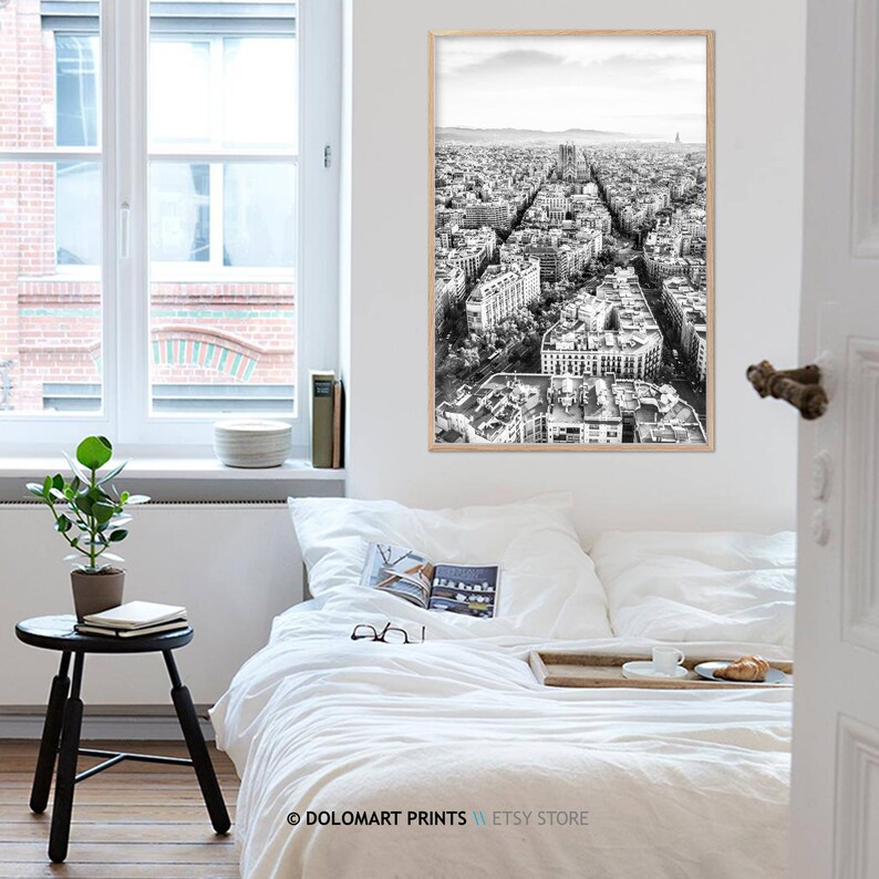 Barcelonas silhuetttryck, svartvitt fotografi av Sagrada Familia (digital nedladdning) bild 3