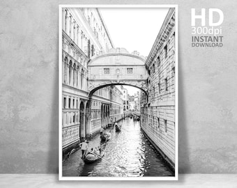 Svartvitt fotografi av Venedigkanalen (digital nedladdning)