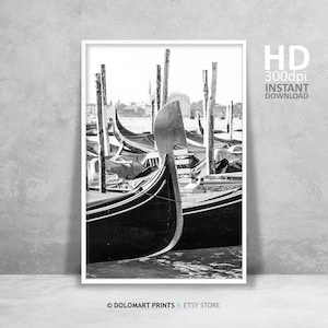 Venice Wall Art Decor, Venice Gondola Print, Venice Architecture Print, Venice Italy Travel Poster, Black and White Printable Wall Art Decor