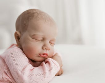 Reborn Baby Girl 20-Inches Fully Weighted 6lbs/2.8kg, Reborn Baby Doll "Aria"