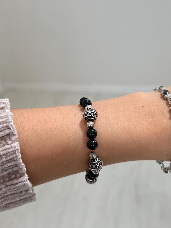 Sterling silver & Onyx beaded handmade bracelet View 4