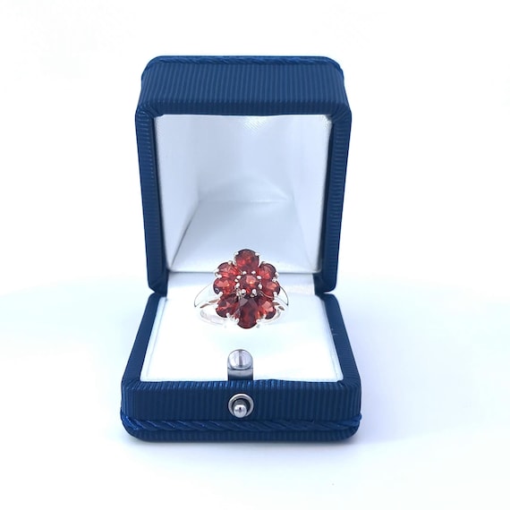 Sterling Silver Floral Garnet Ring, size 6.75