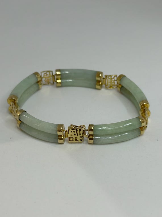 Pre loved 14K 7” Nephrite Jade Bracelet