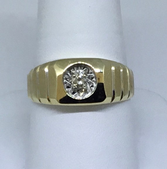 Mens Vintage 14k yellow and Diamond Ring