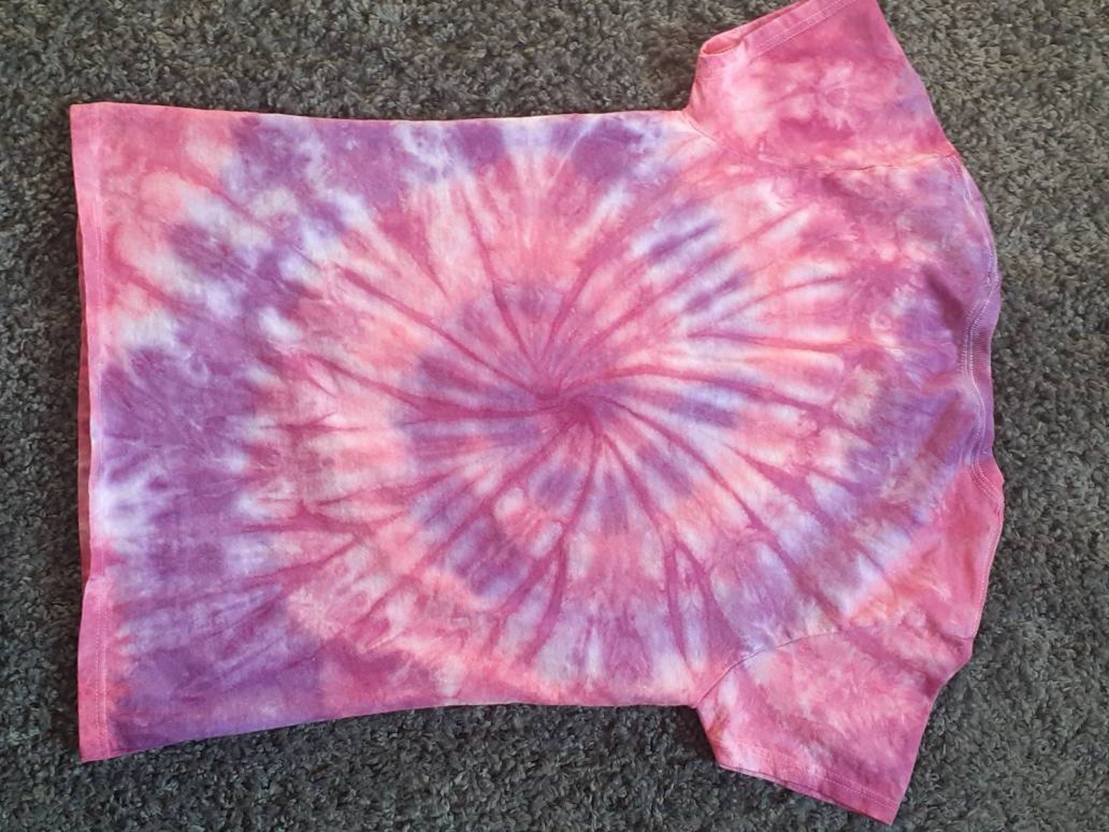 Womens pink and purple spiral tie dye tshirt tie dyes womens Etsy