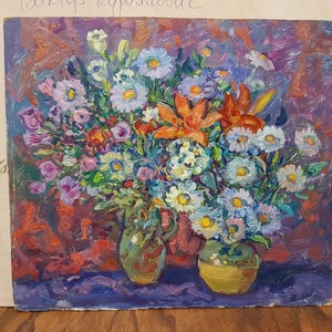 Flowers, Ukrainian Vintage painting by Viktor Gayduk. Oil on Cardboard. Original Vintage Ukrainian Art.
