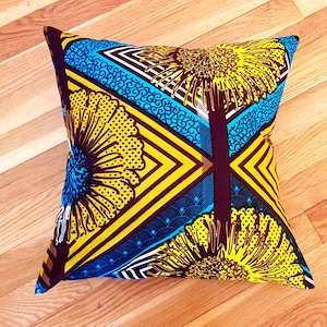 African Wax Print Couch Pillow | 16" x 16" Throw Pillow | 100% cotton | Decorative Couch Pillow | Gifts for HER / HIM