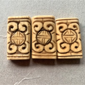 3 Vintage Chinese Shou 22mm Carved Bone Beads, China Chinese Beads Longevity Carved beads, Pendants